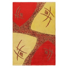 Vintage Zeki Müren Teppich mit rotem und goldenem geometrischem Muster von Rug & Kilim