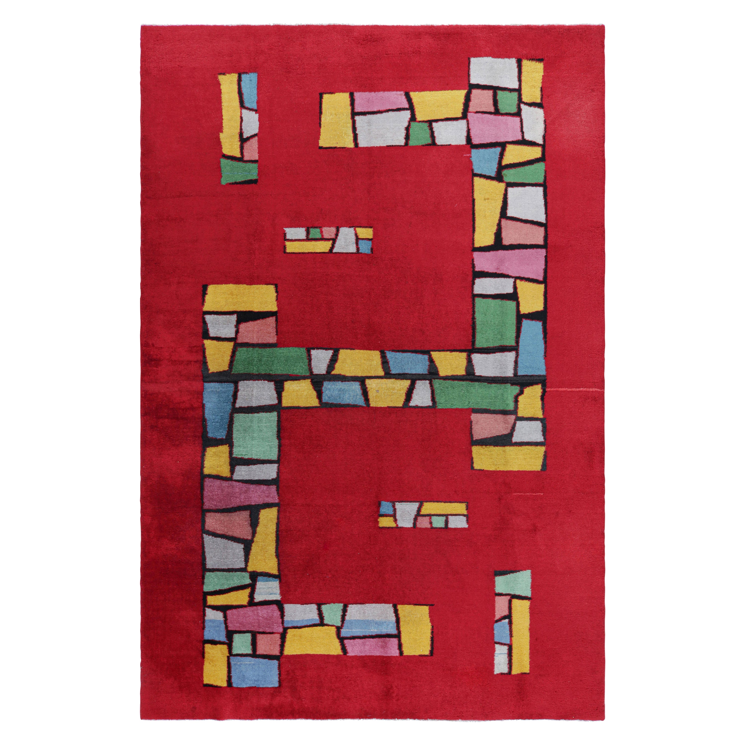 Vintage Zeki Müren Teppich in Rot mit bunten geometrischen Mustern, von Rug & Kilim