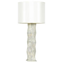 Gary Dipasquale Lampe de table contemporaine en céramique grise avec finition en galets