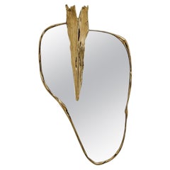 Folia Wall Mirror: Polished Brass Elegance - Reflect and Illuminate Your Space