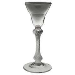Bicchiere da vino georgiano con coppa superiore a tegola e stelo a torsione d'aria c1750