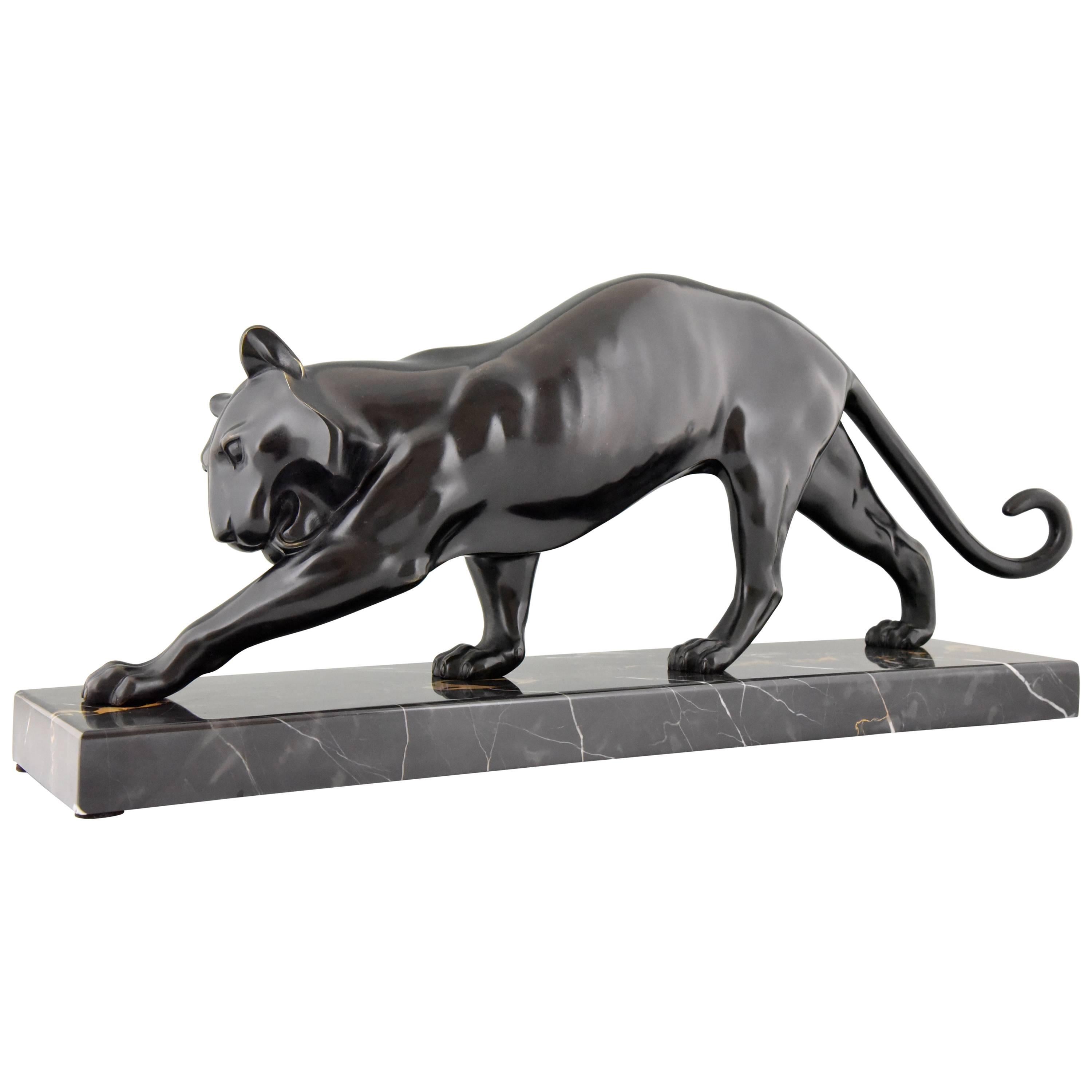 Art Deco Bronze Panther Sculpture by Georges Lavroff, 1930