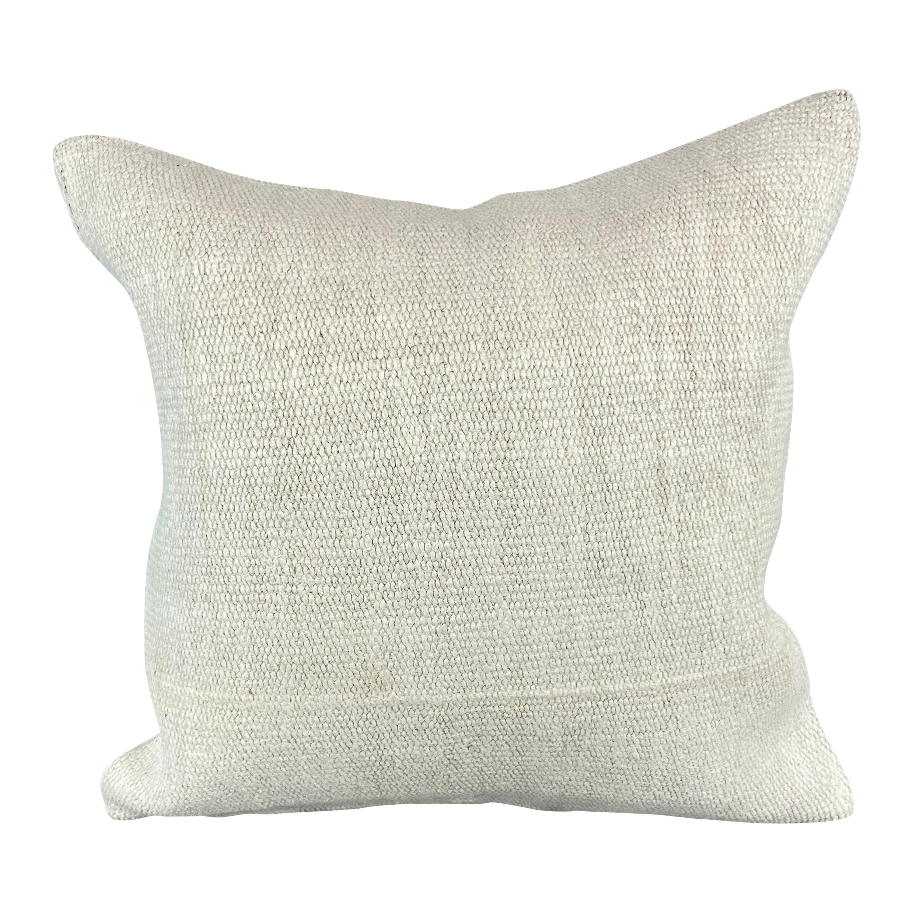 20 x 20 Zoll Türkisches Kissen mit natürlichem grauweißem Kissen-Kissenbezug mit Saum #6575 im Angebot