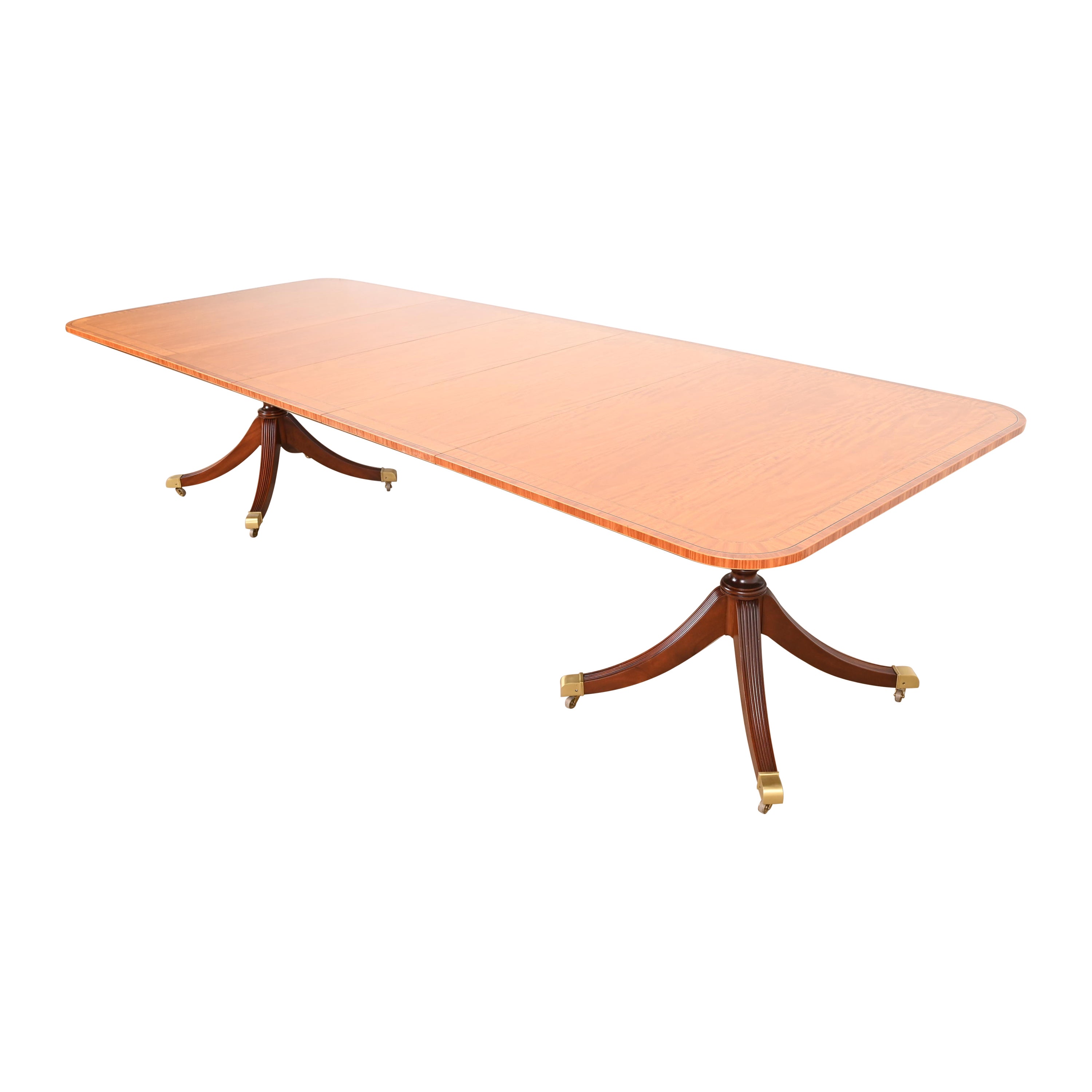 Table à manger géorgienne à double piédestal en bois de citronnier et acajou de Baker Furniture