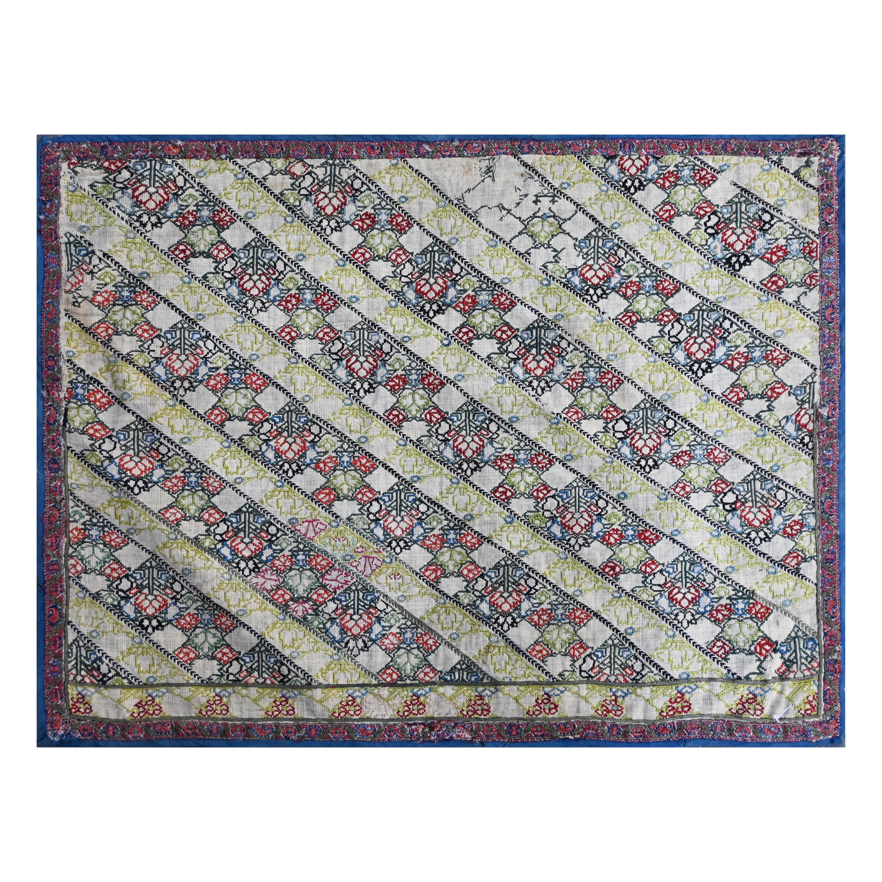 Textiles anciens à double face du 19ème siècle, Broderie - N° 1449 en vente