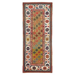 Alfombra Kazak Caucásica de Suelo Amarillo Antiguo de 3,7x9 Pies. Hacia 1880