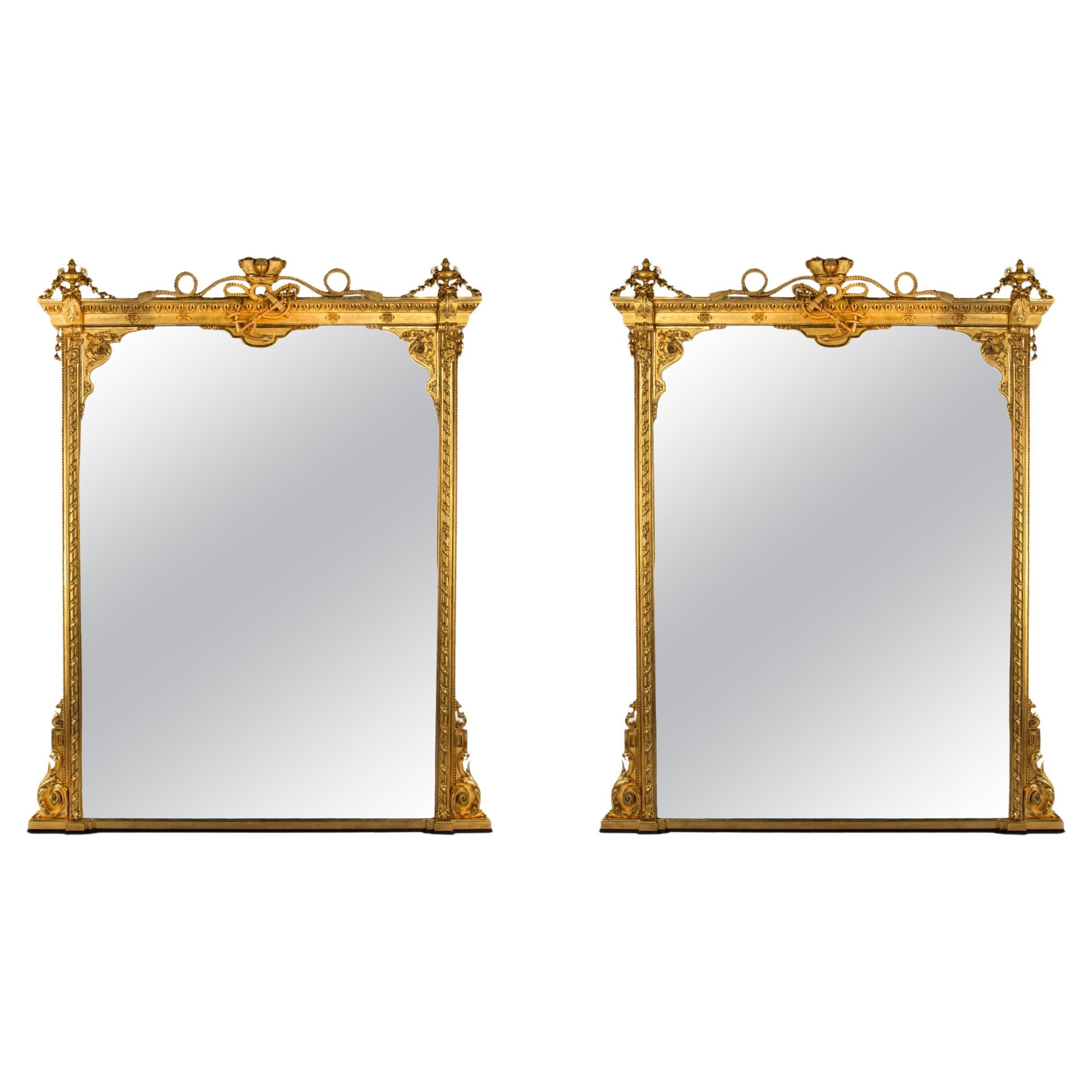 Paire de miroirs de trumeau en bois doré fournis par G. Wendover and Co.