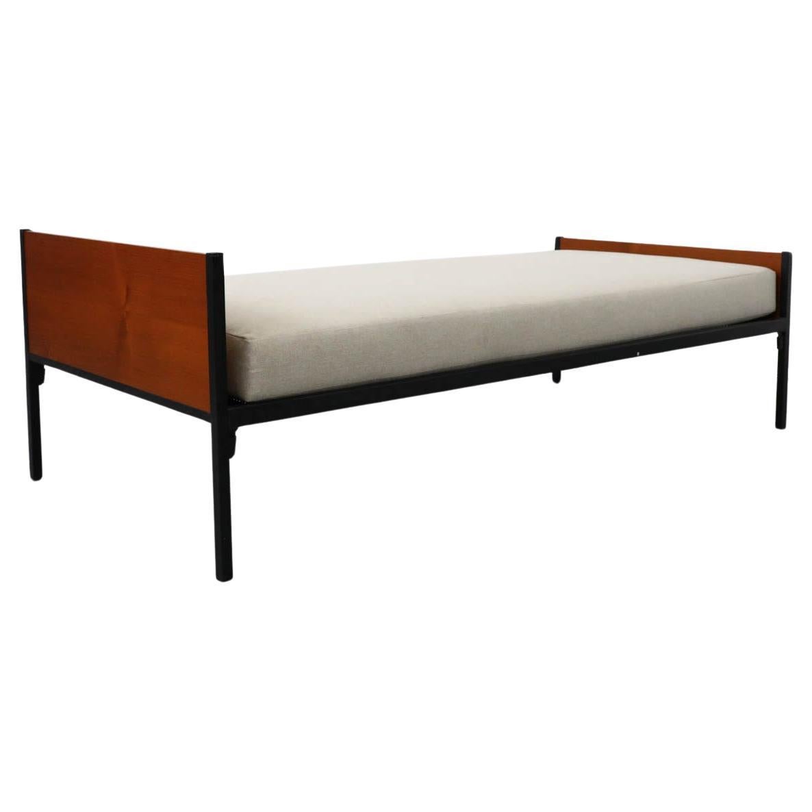 Mid-Century Friso Kramer Style Teak and Grey Enameled Daybed