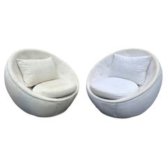 Stunning Pair "Egg" Swivel Chair by Milo Baughman for Thayer Coggin
