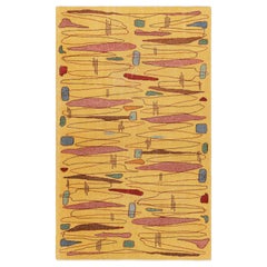 Tappeto vintage Zeki Müren in oro con motivi geometrici, da Rug & Kilim