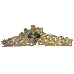17th Century Italian Carved and Polychrome Door or Mirror Ornament 17th Century Italian Carved and Polychrome Door or Mirror Ornament