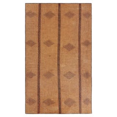 Mat Tuareg marocain surdimensionné à motifs géométriques, de Rug & Kilim