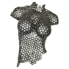 Escultura de torso desnudo del célebre artista de Palm Springs Anwar Fonseca