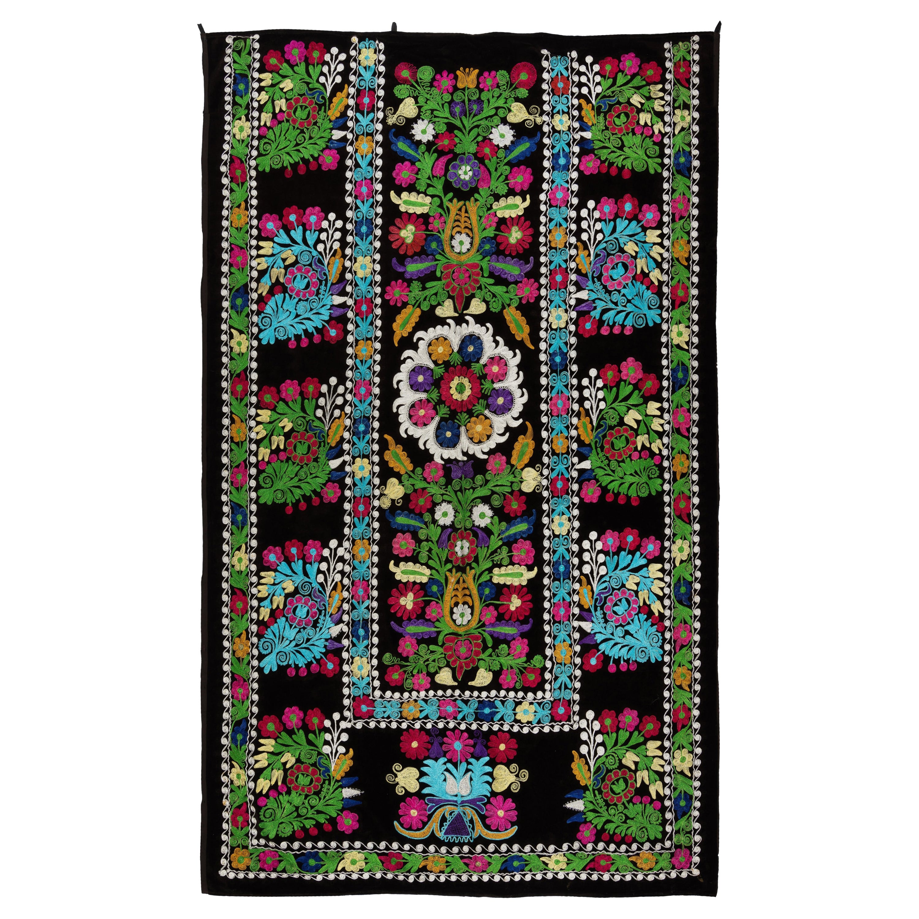 4.6x7.5 Ft Silk Embroidery Wall Hanging, Needlework Table Cover, Uzbek Bedspread