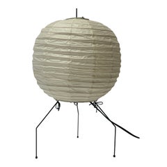 Vintage Isamu Noguchi Akari Table Lamp c1980s