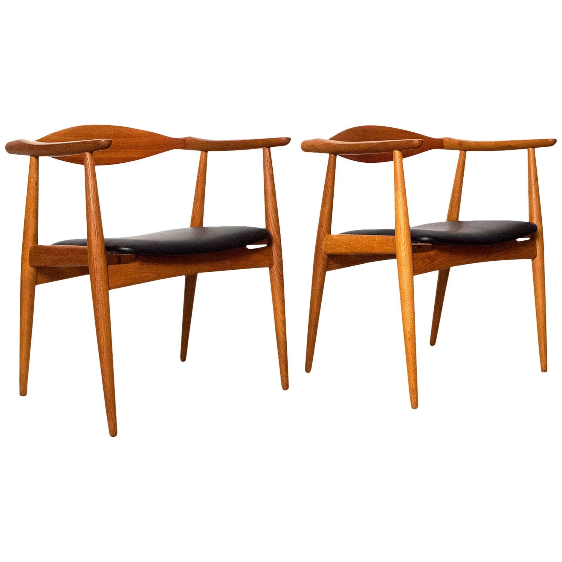 Hans Wegner CH-35 Armchairs