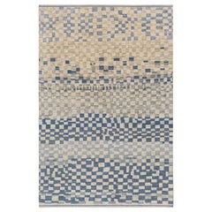 Tappeto in stile marocchino Rug & Kilim con motivi geometrici blu, grigi e beige