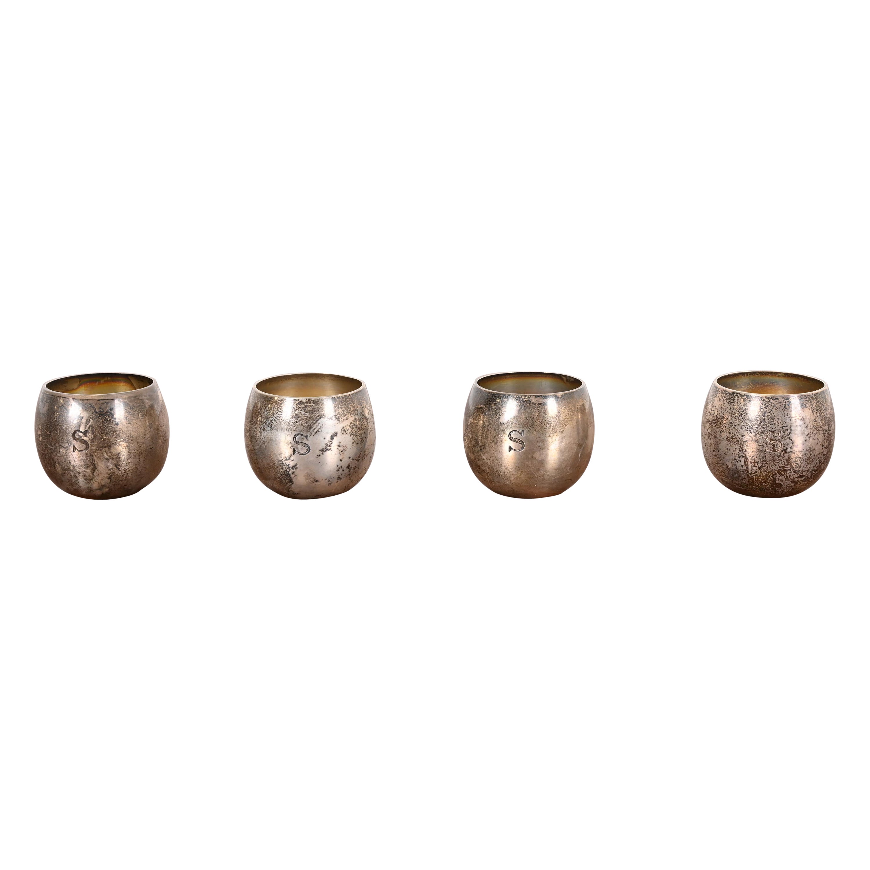 Tiffany & Co. Juego de cuatro cordiales antiguos de plata de ley