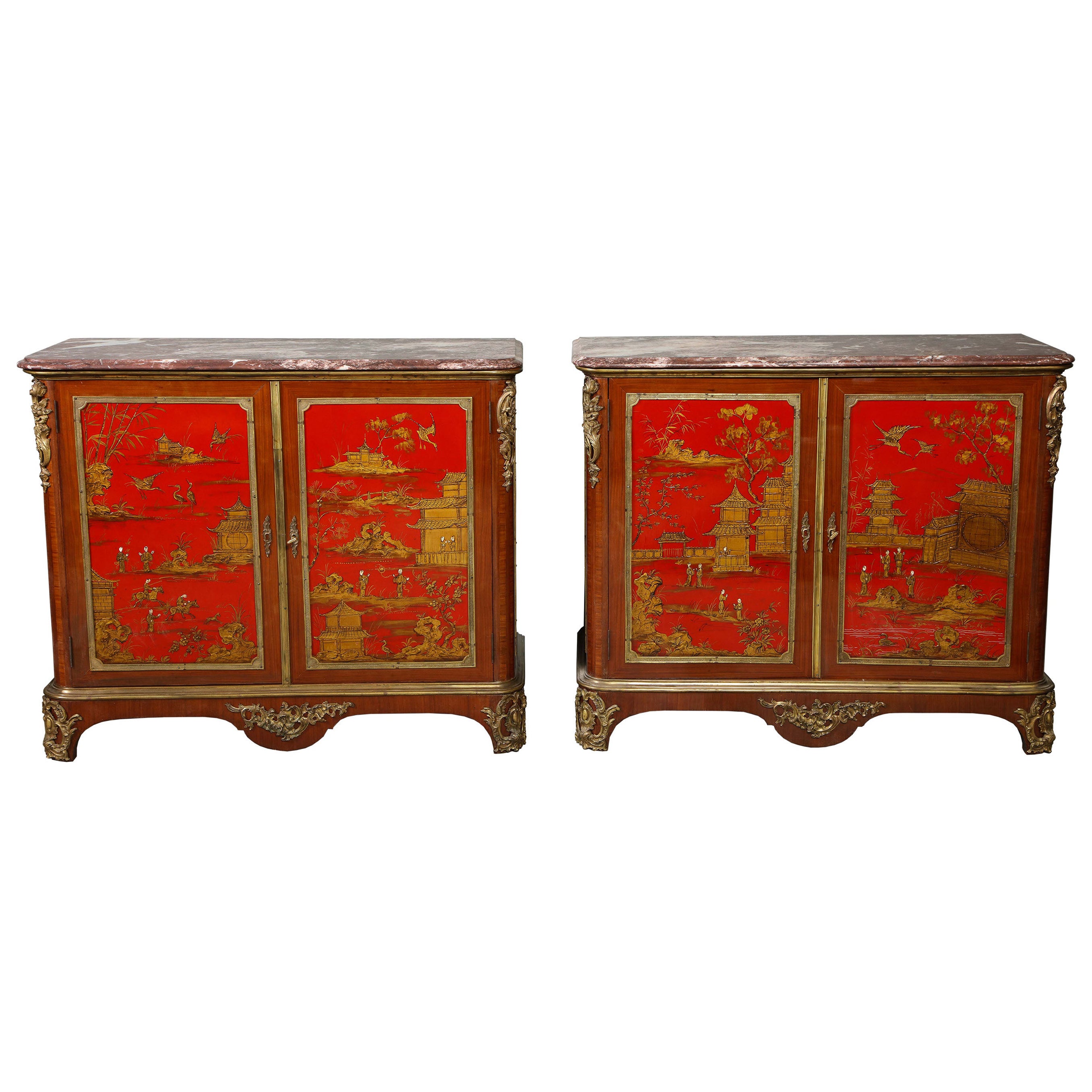 Paire de  Armoires chinoiserie rouge de style Louis XVI