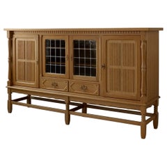 Buffet haut en Oak Oak danois par Henning Kjaernulf, années 1950