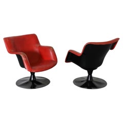 1960's Yrjö Kukkapuro "Junior" Swivel Chair in Black & Red for Haimi, Finland