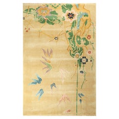 Rug & Kilim's Chinese Art Deco Style Rug in Gold with Colorful Floral Patterns (tapis chinois de style art déco avec des motifs floraux colorés)