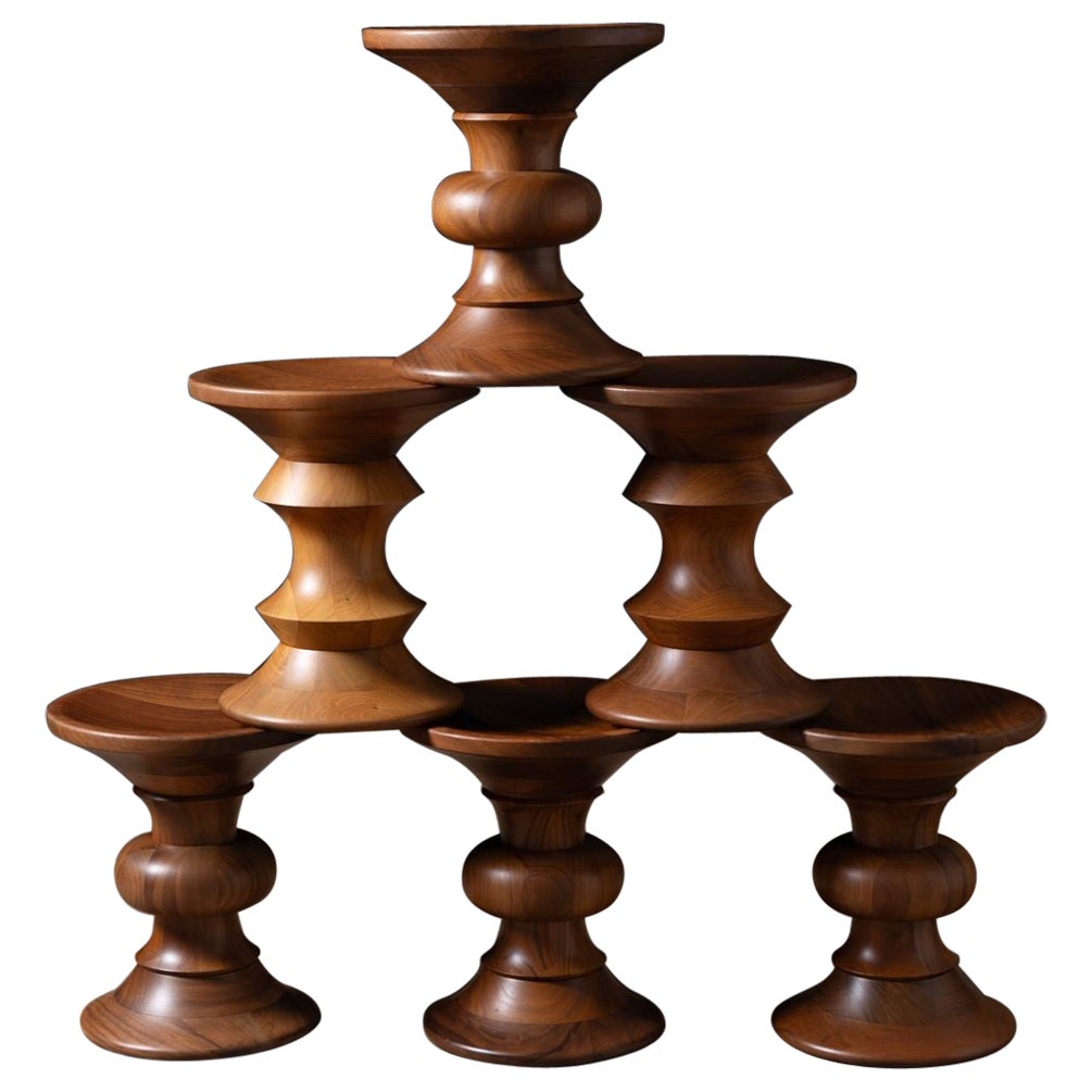 Charles und Ray Eames Time Life Hocker aus Nussbaum für Herman Miller