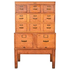 Antiguo archivador catálogo de tarjetas de biblioteca Arts & Crafts Tiger Oak de 11 cajones