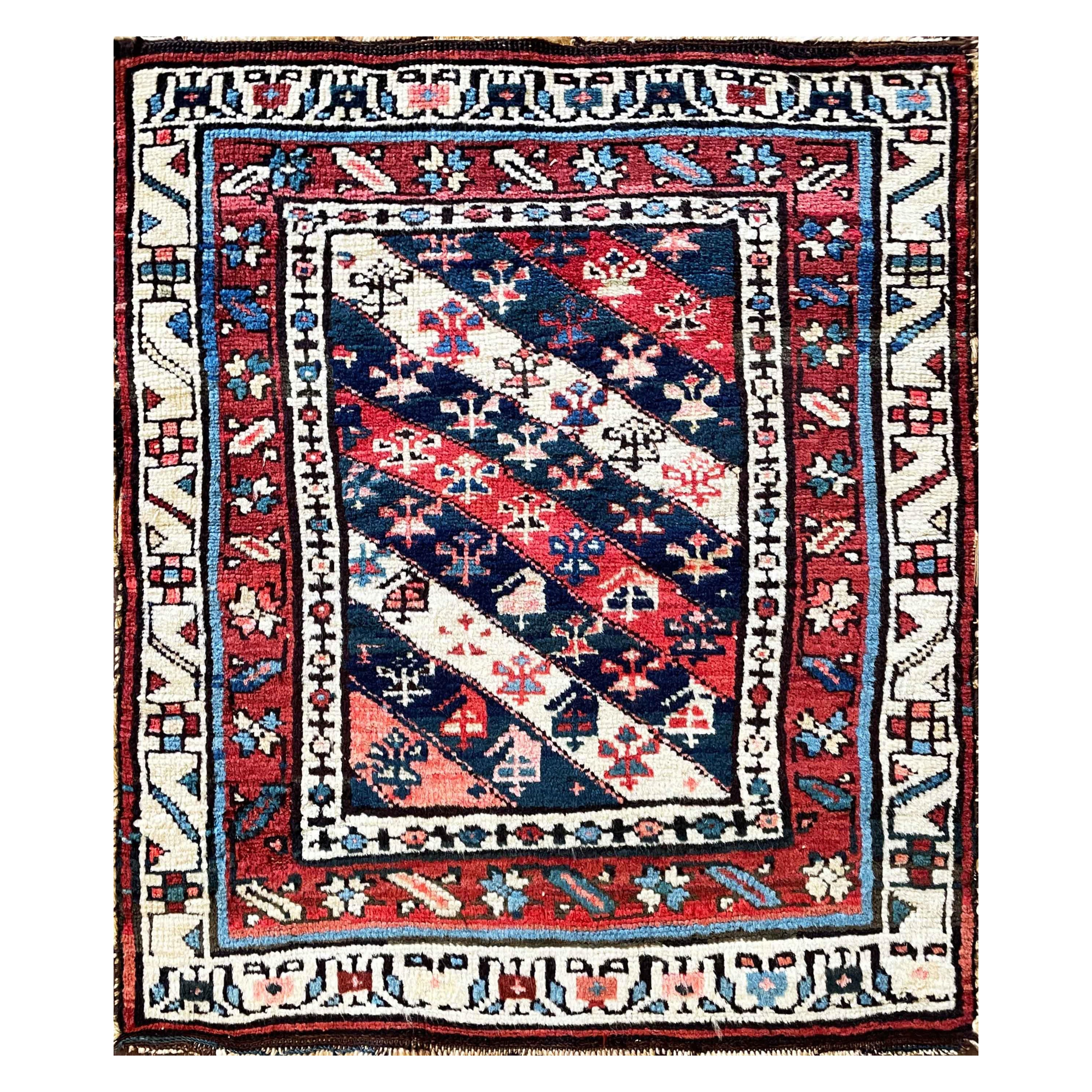 Tapis antique d'Anatolie Yastik Yastik, inhabituel