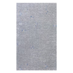 Tapis moderne Hummingbird Silver en laine et soie fait à la main par Doris Leslie Blau