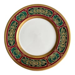 Piatto decorativo ornamentale in oro e verde in stile Barocco di De Lamerie