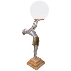 Französische Art Deco Statue Lampe von Balleste