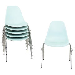 2015 Herman Miller Eames Stacking Plastic Dining Shells Chairs in Blue 14x Avail