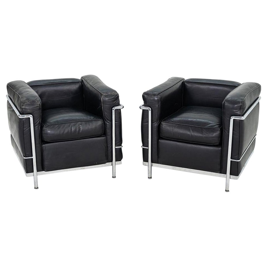 1980s Pair of LC2 Petit Modele Lounge Chairs Le Corbusier Jeanneret & Perriand