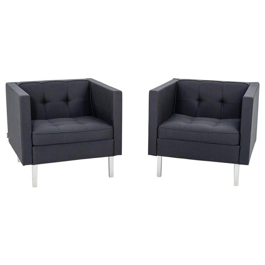2010s Pair of Nienkamper of Canada Tuxedo Classic Lounge Chairs in Grey Fabric