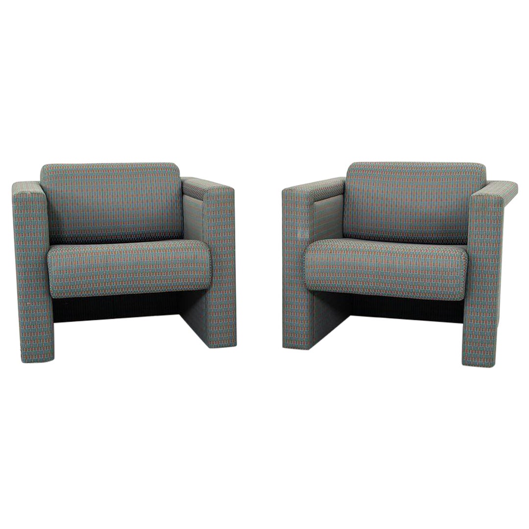 1990 Pair of Knoll International New Weissenhof Chairs Trix & Robert Haussmann