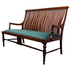Antigüedades inglesas Morris & Co. Arts And Crafts Sofá Settee de caoba C.1890