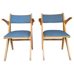 Coppia di poltrone a "V" in Wood e finta pelle di Casala, 1950