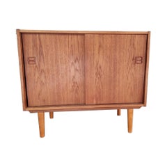 Buffet en bois de teck, Danemark, 1960