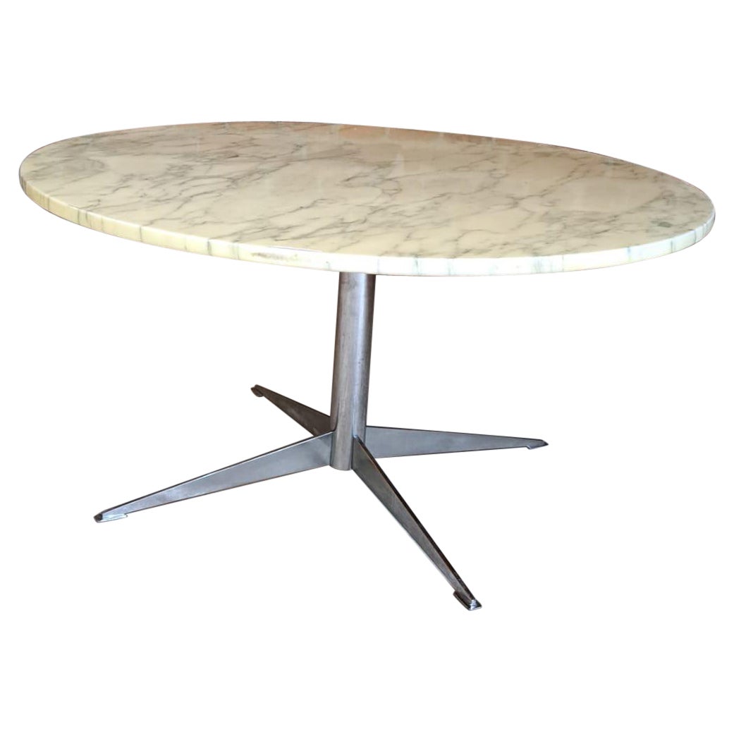 Couchtisch aus Carrara-Marmor, Italien, 1970er Jahre