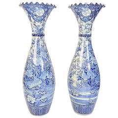 Monumental Pair of 19th Japanese Blue and White Vases 5