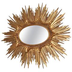 Antique Hollywood-Regency Style 1920s French Gold-Leaf Oval Sun-Burst Wall Mirror