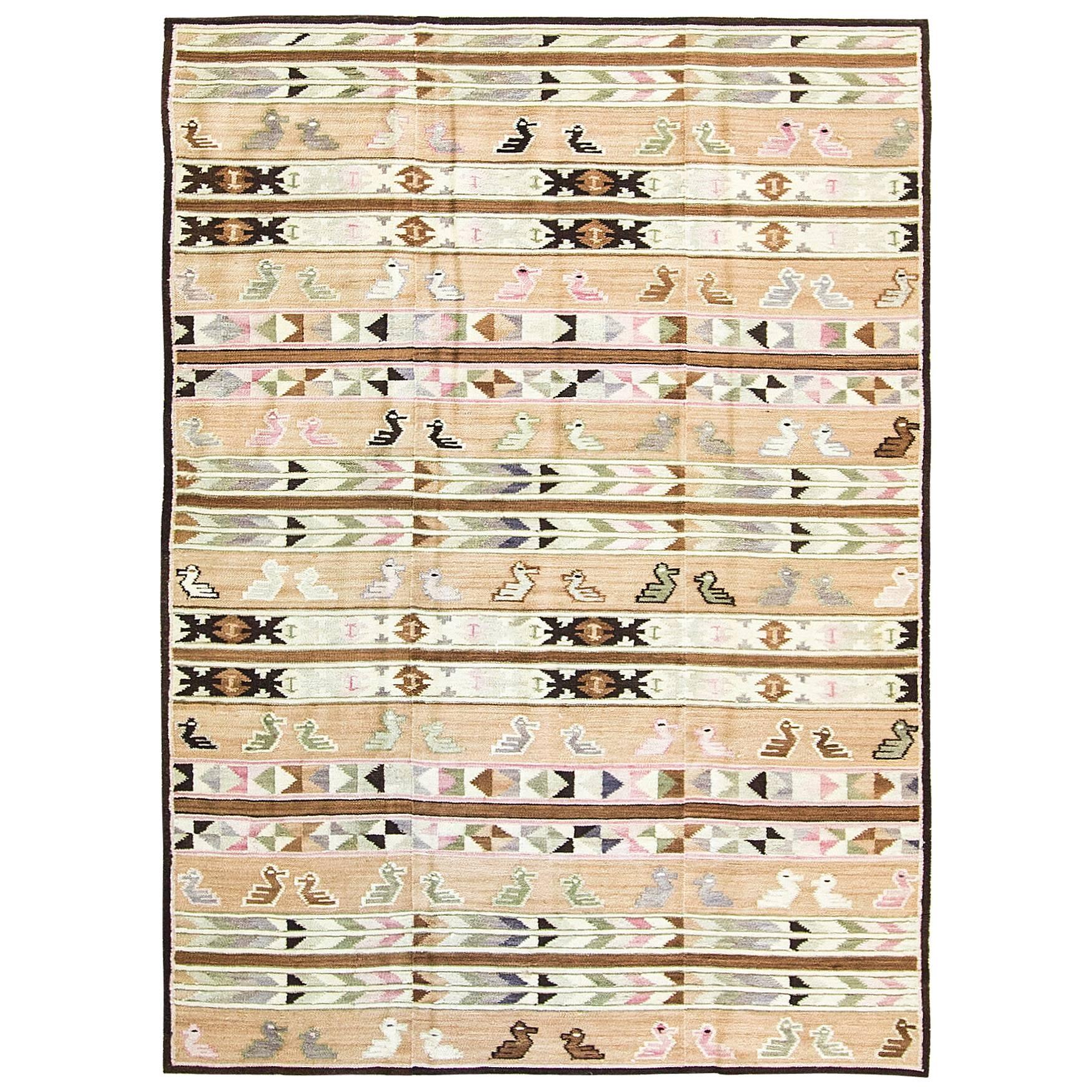 Antique Peruvian Navajo  Flat weave  Kilim, 4'11" x 6'10"