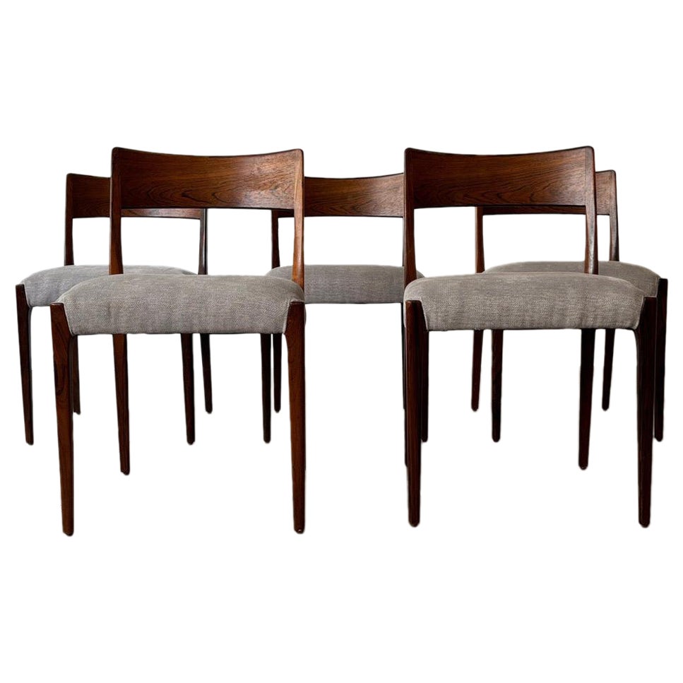 Dining chairs manufactured by Hornslet Møbelfabrik A/S, Denmark 1960’s