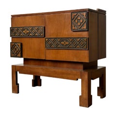 Seltener brutalistischer italienischer Barschrank in Nussbaum, 1960er Jahre