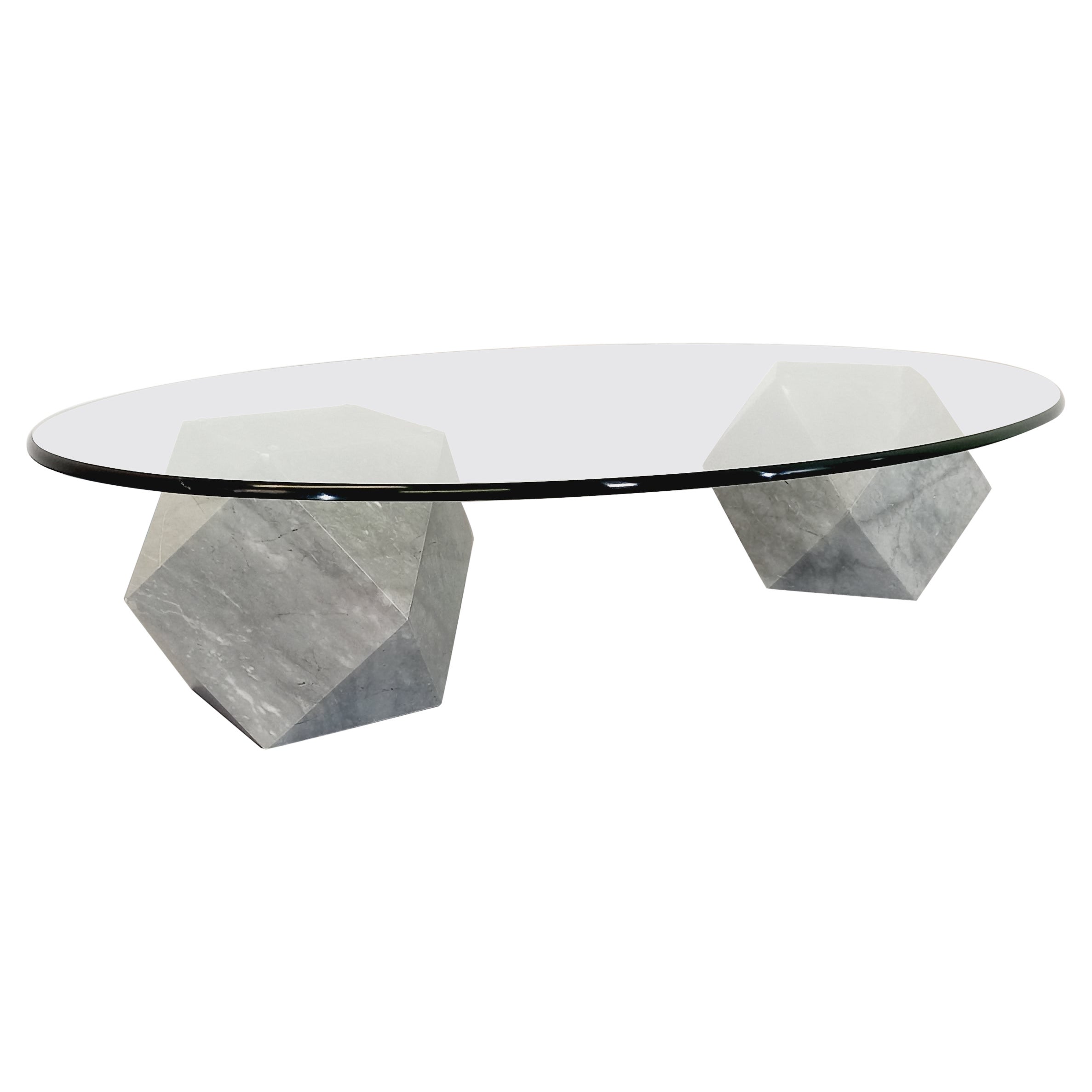 Tavolo basso italiano ovale vintage Vignelli pour Casigliani en marbre et verre