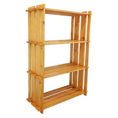 Bibliothèque étagère en pin vintage des années 80 dans le style Maison Regain