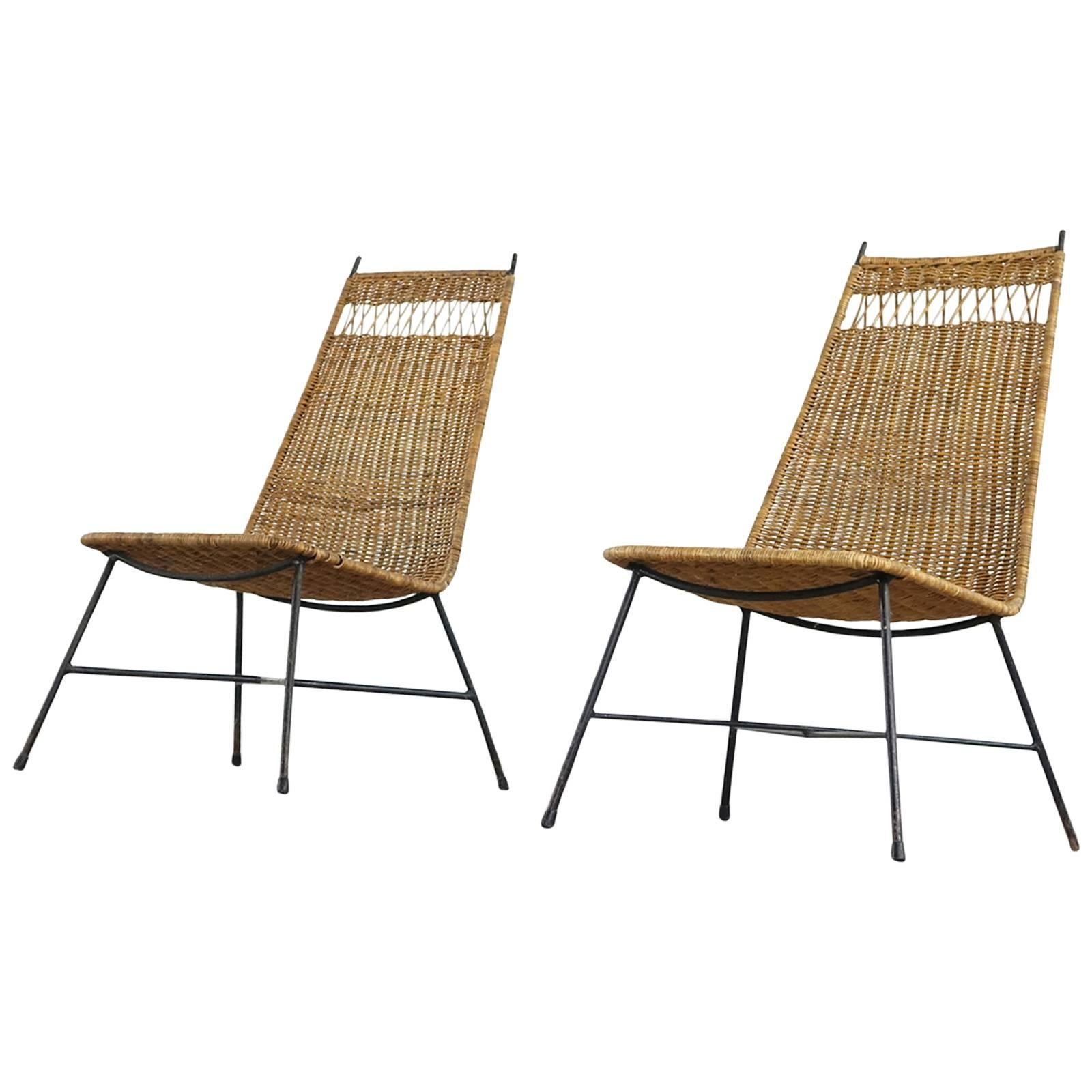 Nice Pair of Mid-Century Modern Wicker Basket Lounge Chairs from France