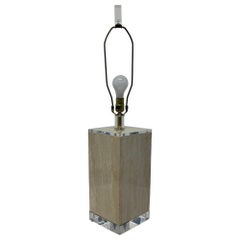 Lampada da tavolo in travertino lucido e lucite di Bauer Lamp Company, anni '70