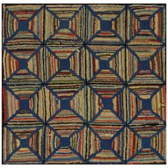 Early 20th Century American Hooked Rug